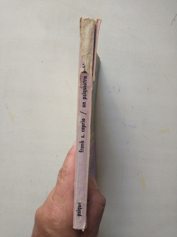 Libro usado en venta: Fantasia vegetariana de A C Bhaktivedanta Swami Prabhupada; editorial The Bhaktivedanta impreso en 2017 envios a todo el mundo.2