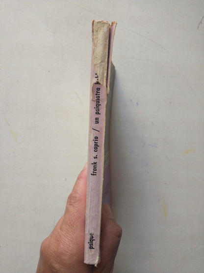 Libro usado en venta: Fantasia vegetariana de A C Bhaktivedanta Swami Prabhupada; editorial The Bhaktivedanta impreso en 2017 envios a todo el mundo.2