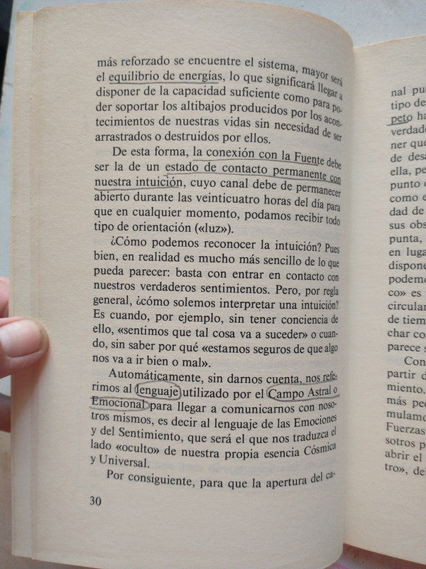 Libro usado en venta: La guerra al Malon de Comandante Prado; editorial La llave impreso en 2001 realizamos envios a todo el mundo.2