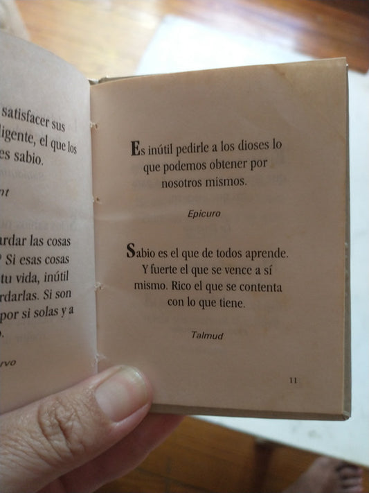 Libro usado en venta: El grillo violinista - Bichos cantores de Rosa Maria Rey; editorial Colihue impreso en _ realizamos envios a todo el mundo.2
