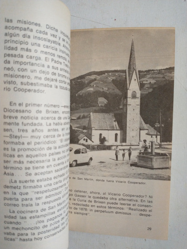 Libro usado en venta: La carrera mas loca del mundo de Geronimo Stilton; editorial Destino impreso en 2010 realizamos envios a todo el mundo.2
