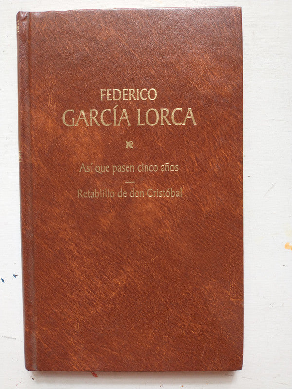 Libro usado en venta: Asi que pasen cinco a?os - Retablillo de Don Cristobal de Federico Garcia Lorca; editorial RBA impreso en 1998.1