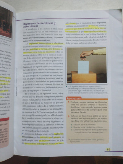 Libro usado en venta: Geografia 1; editorial DoceOrcas impreso en 2017 realizamos envios a todo el mundo.2
